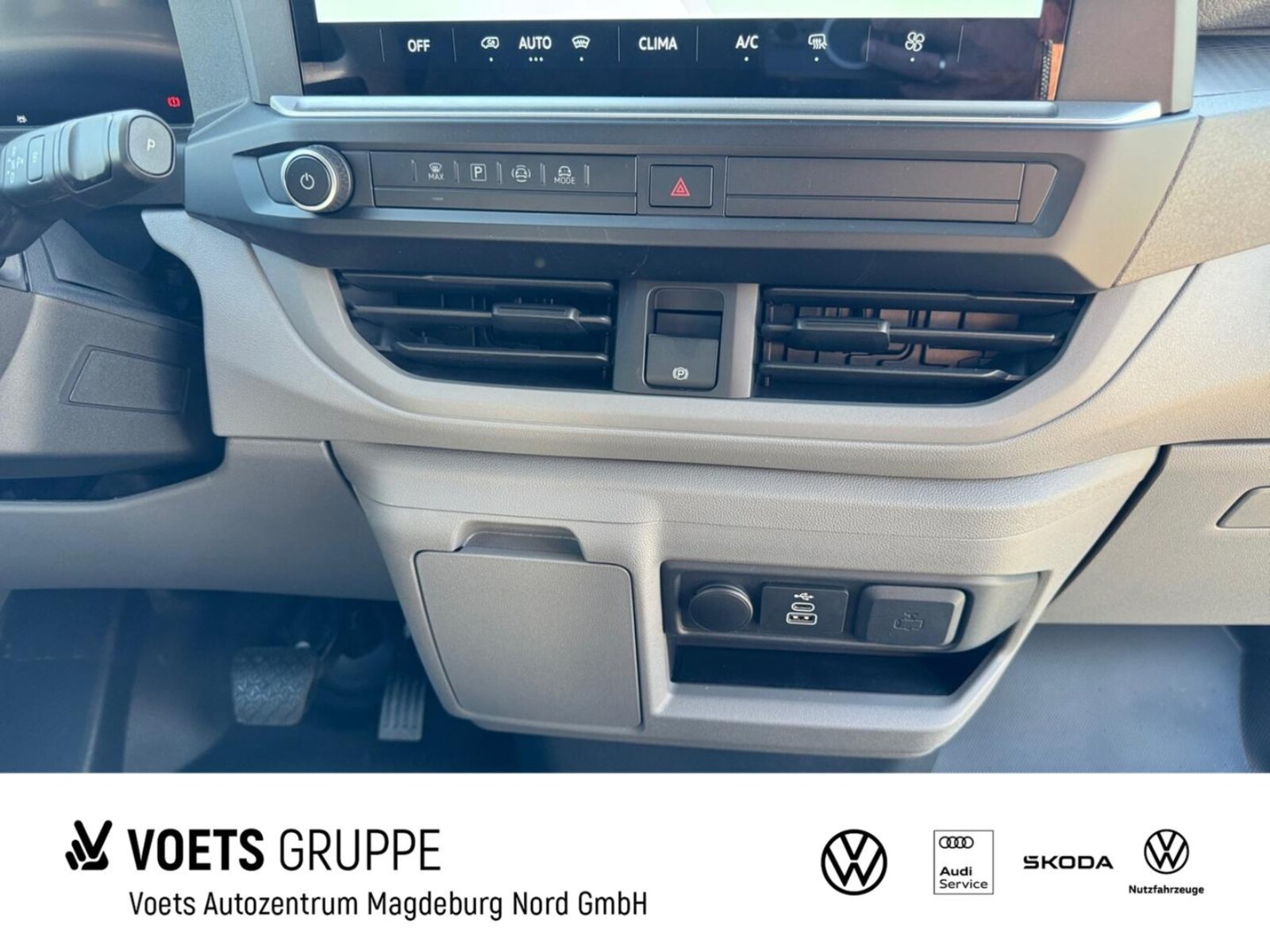 Volkswagen Transporter Kasten langer Radstand – Bild 9