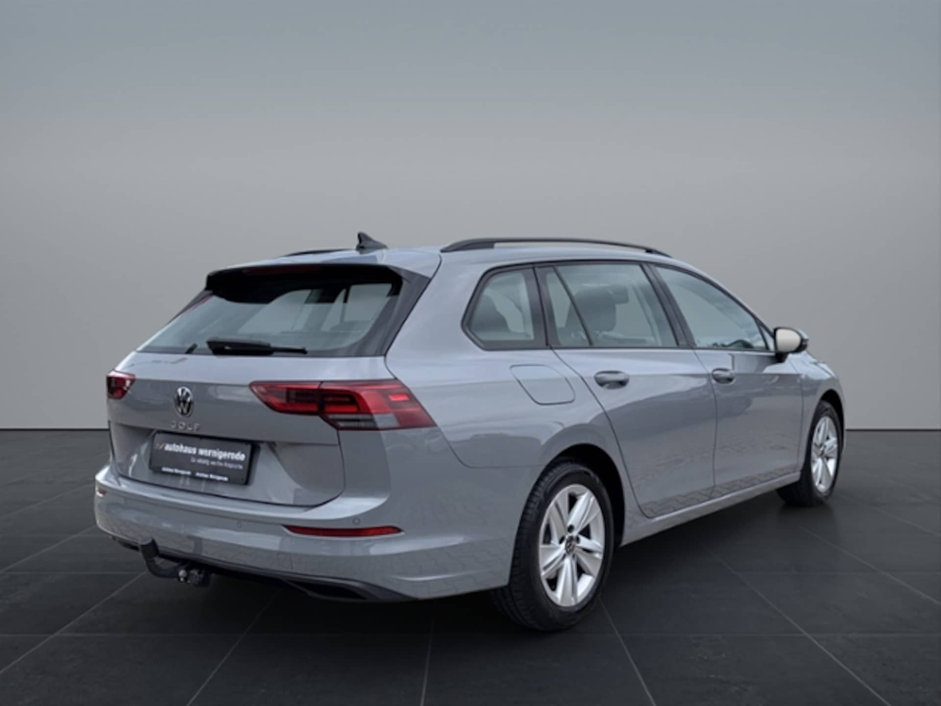 Volkswagen Golf Variant Life