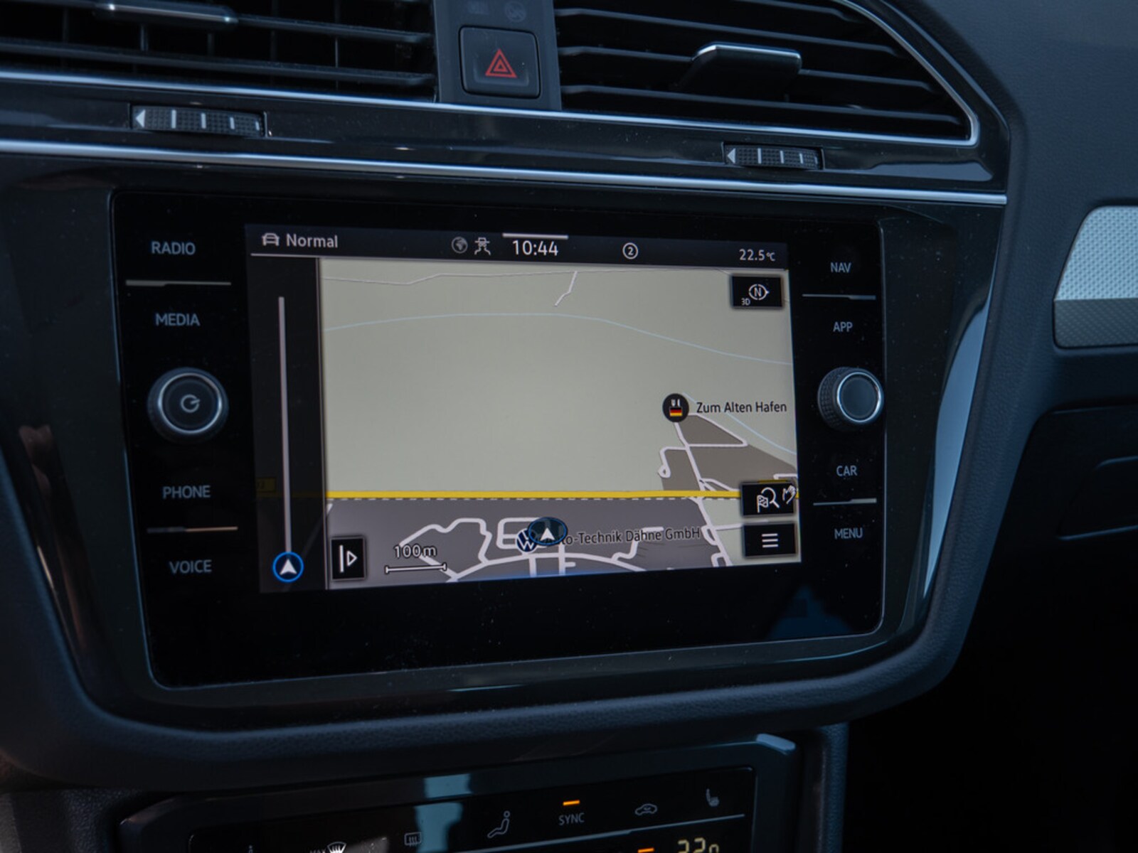 Volkswagen Tiguan – Bild 8