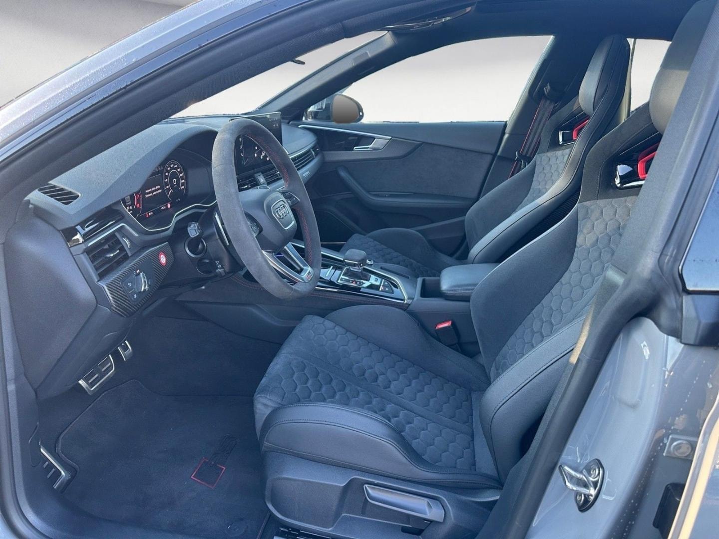 Bild über Audi RS 5 Sportback TFSI quattro tiptronic - für weitere Informationen kontaktieren Sie den Audi Partner