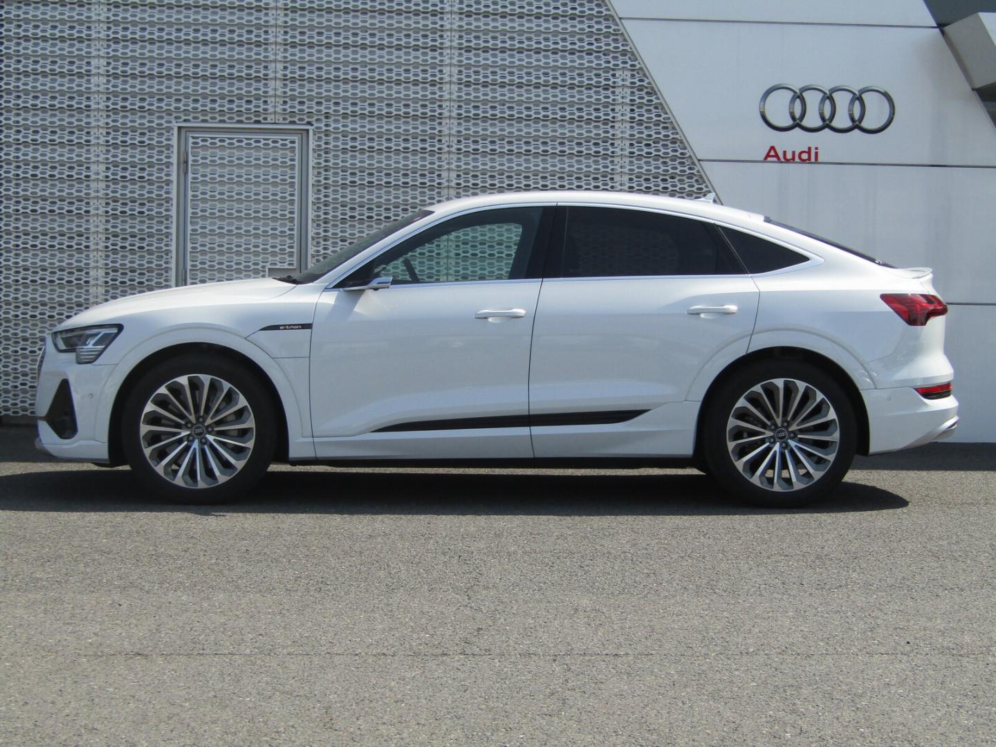 Image about Audi e-tron Sportback 50 quattro S line 230,00 kW