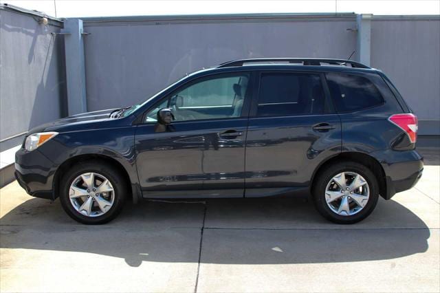 Used 2014 Subaru Forester i Premium with VIN JF2SJAEC5EH457086 for sale in Sugar Land, TX