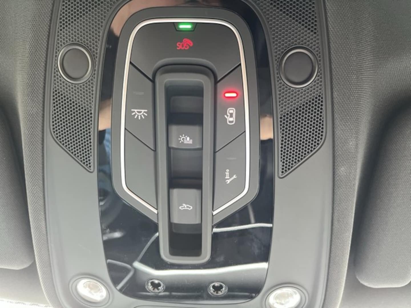 Bild über Audi S6 Avant TDI quattro tiptronic - für weitere Informationen kontaktieren Sie den Audi Partner