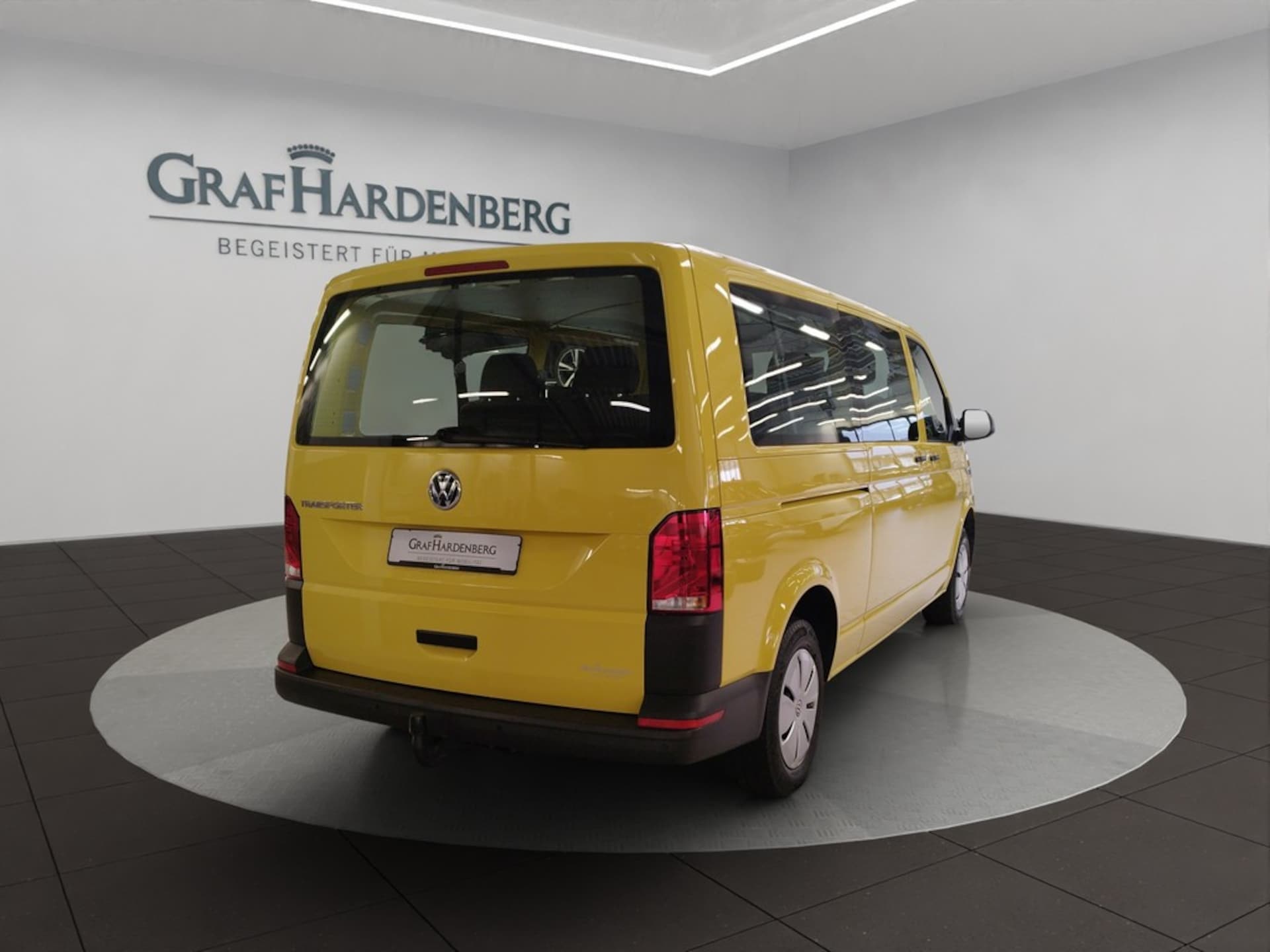 Volkswagen T6.1 Transporter Kombi langer Radstand