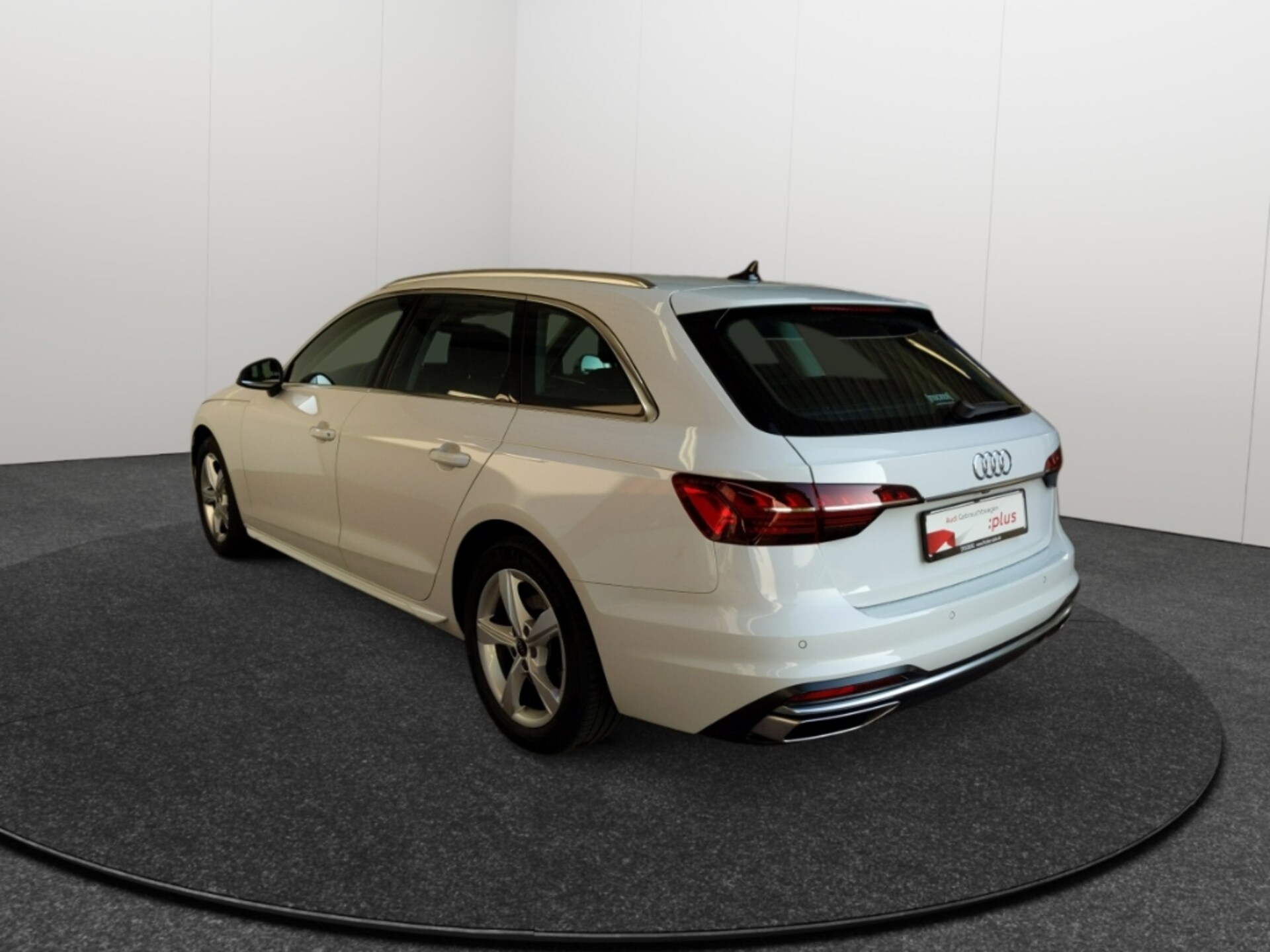 Audi A4 Avant Advanced