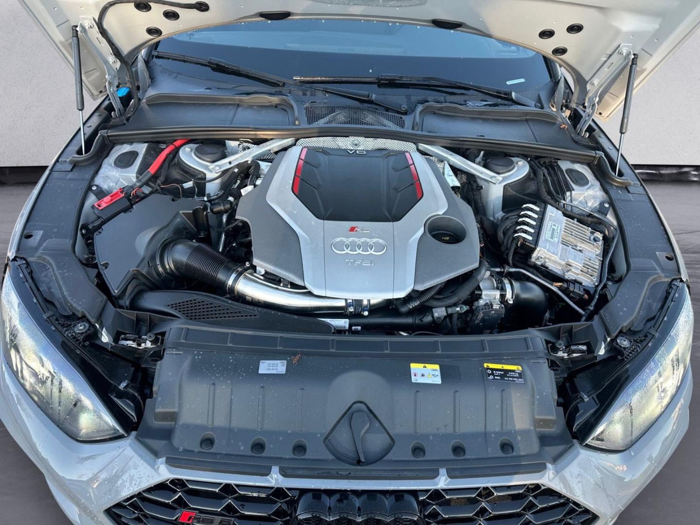 Bild über Audi RS 5 Sportback TFSI quattro tiptronic - für weitere Informationen kontaktieren Sie den Audi Partner