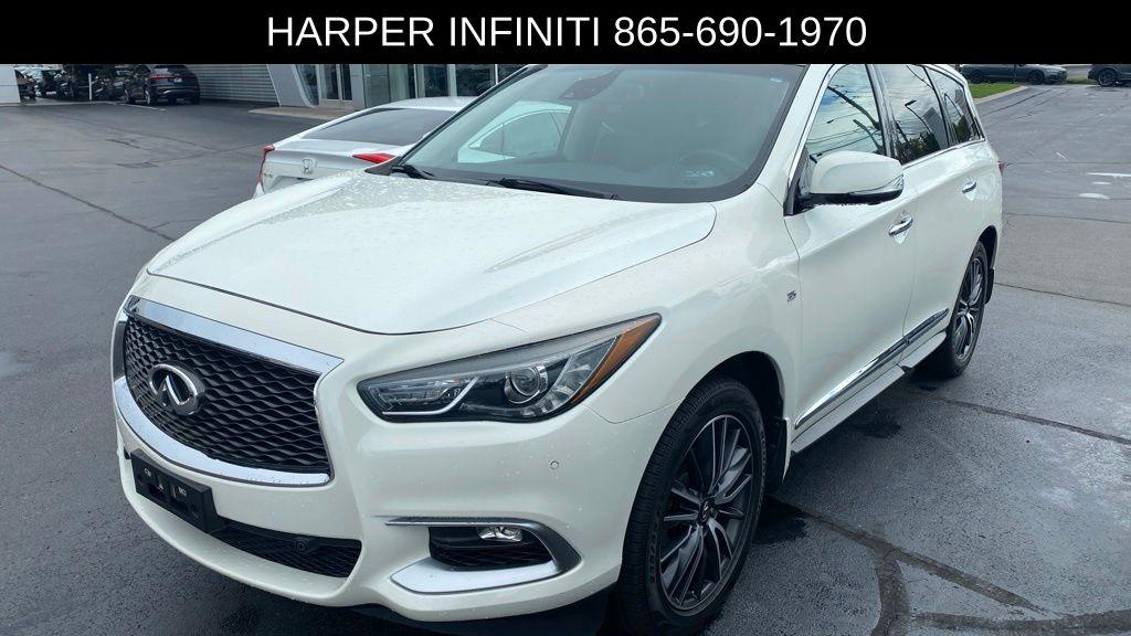2016 INFINITI QX60 3.5 AWD's photo