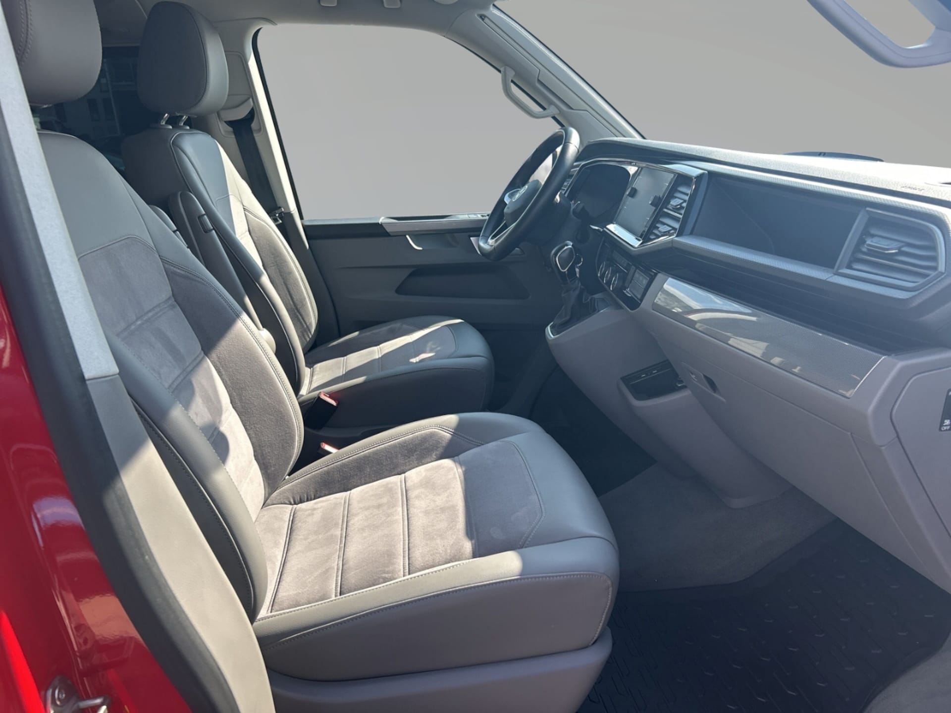 Volkswagen T6.1 California Ocean