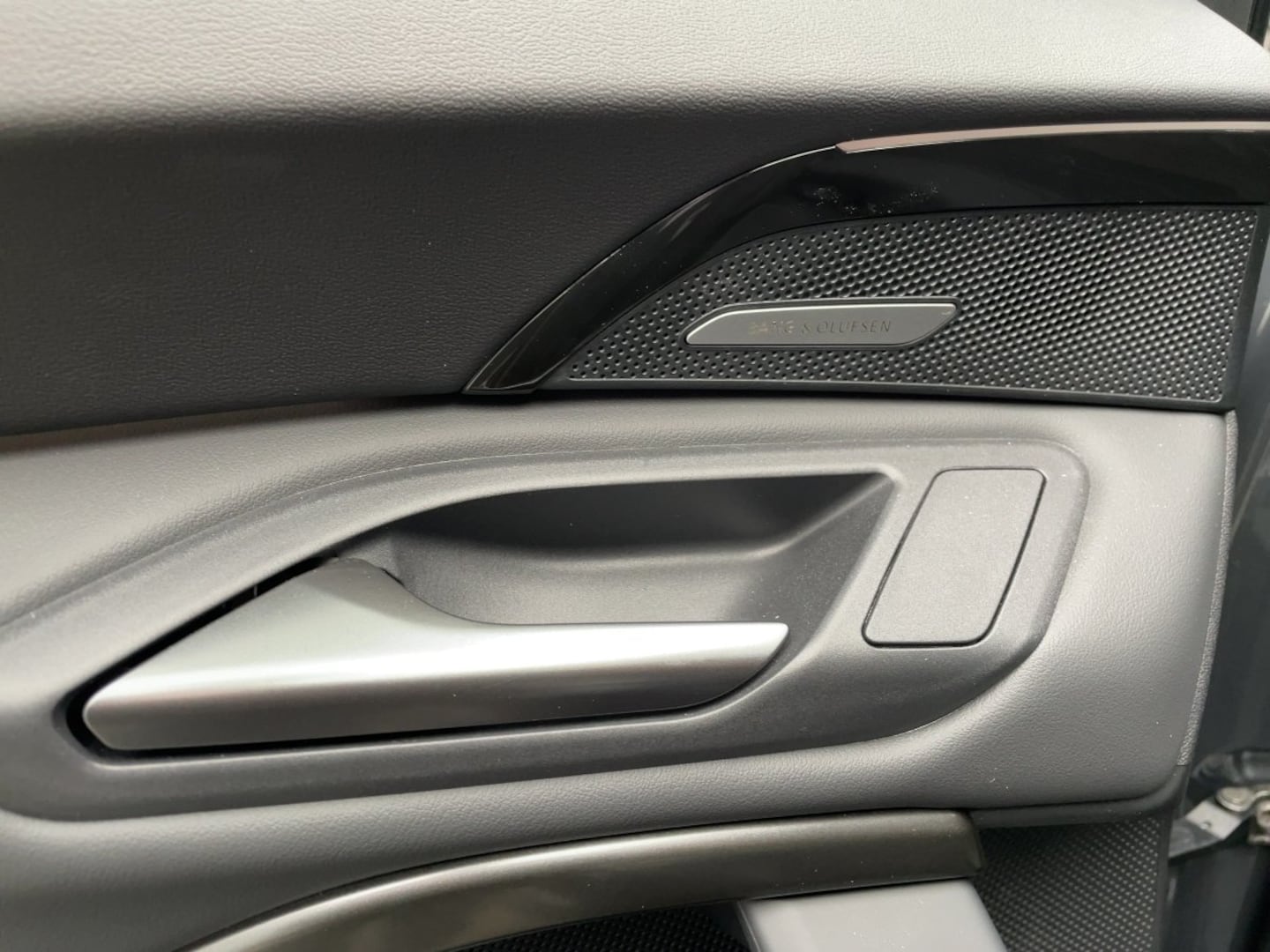 Bild über Audi Q5 Sportback TDI quattro 150 kW S tronic - für weitere Informationen kontaktieren Sie den Audi Partner