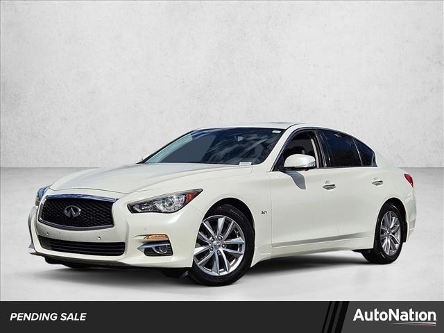 2016 INFINITI Q50 Premium
