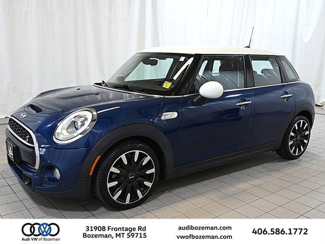 2018 MINI Cooper S 4 Door's photo