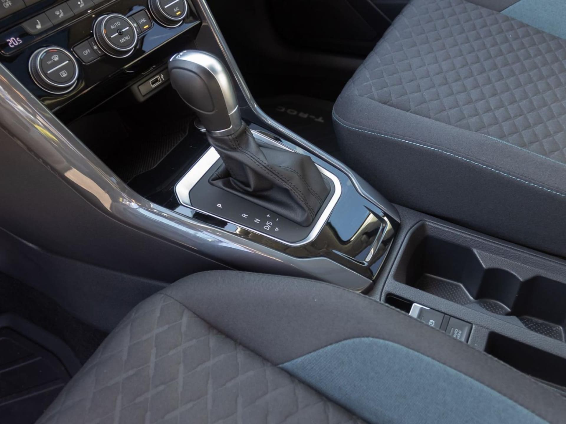 Volkswagen T-Roc IQ.DRIVE