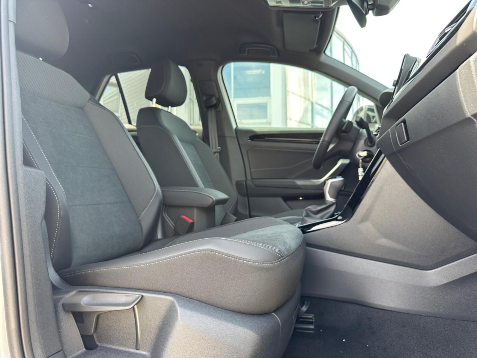 Volkswagen T-Roc – Bild 9