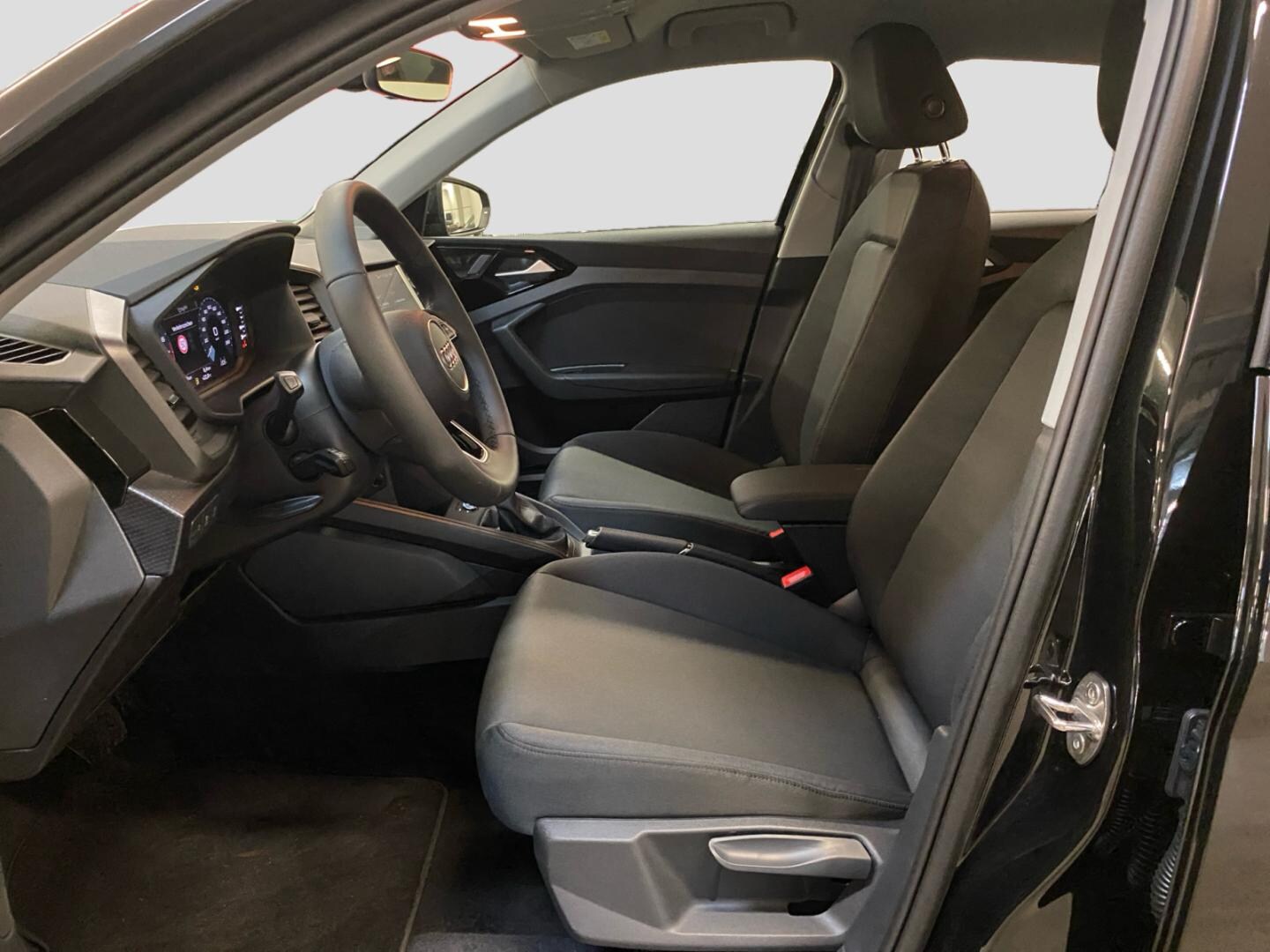 Bild über Audi A1 Sportback advanced 30 TFSI S tronic - für weitere Informationen kontaktieren Sie den Audi Partner