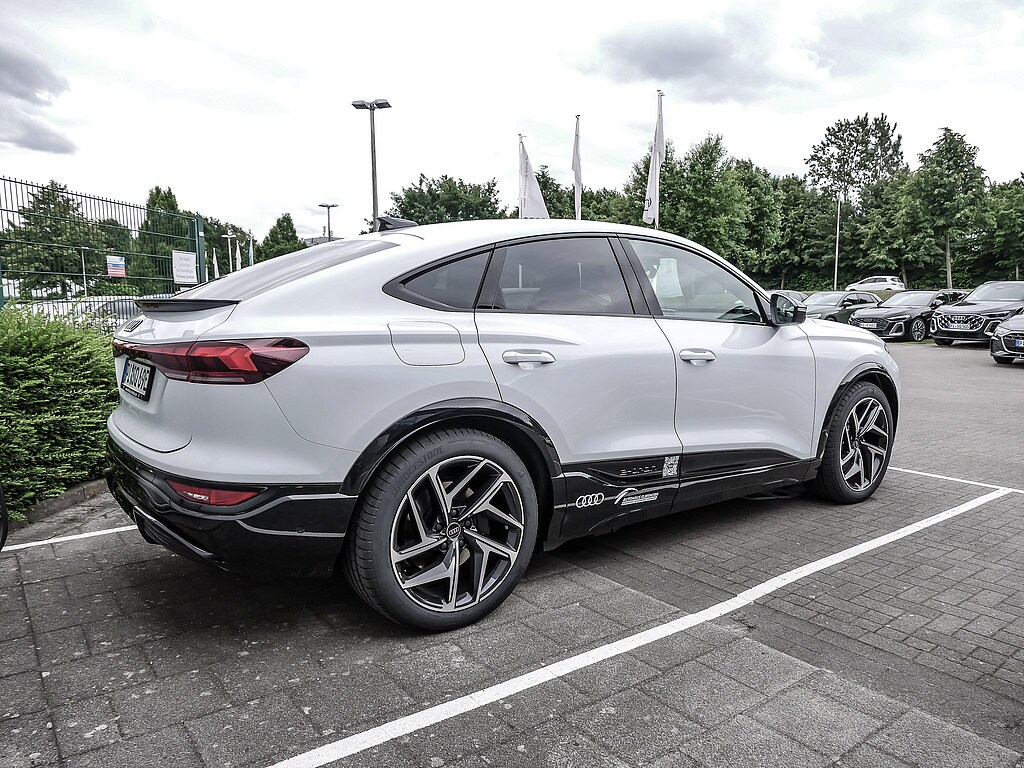 Image about Audi SQ6 Sportback e-tron e-tron