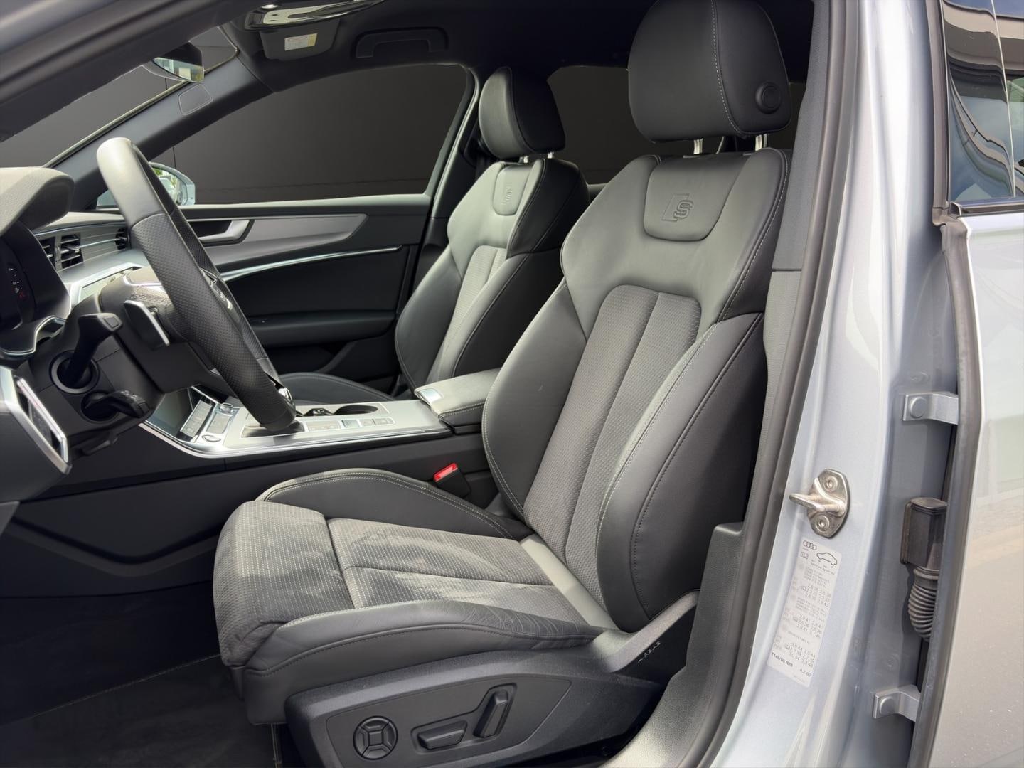 Bild über Audi A6 Avant S line 50 TDI quattro tiptronic - für weitere Informationen kontaktieren Sie den Audi Partner