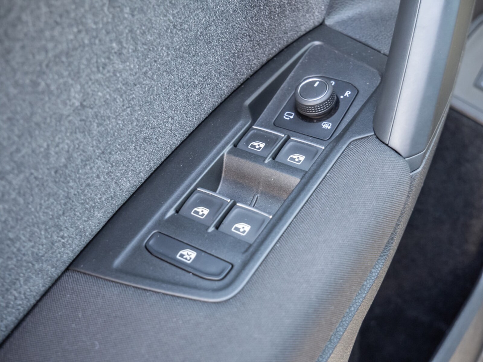 Volkswagen Tiguan – Bild 17