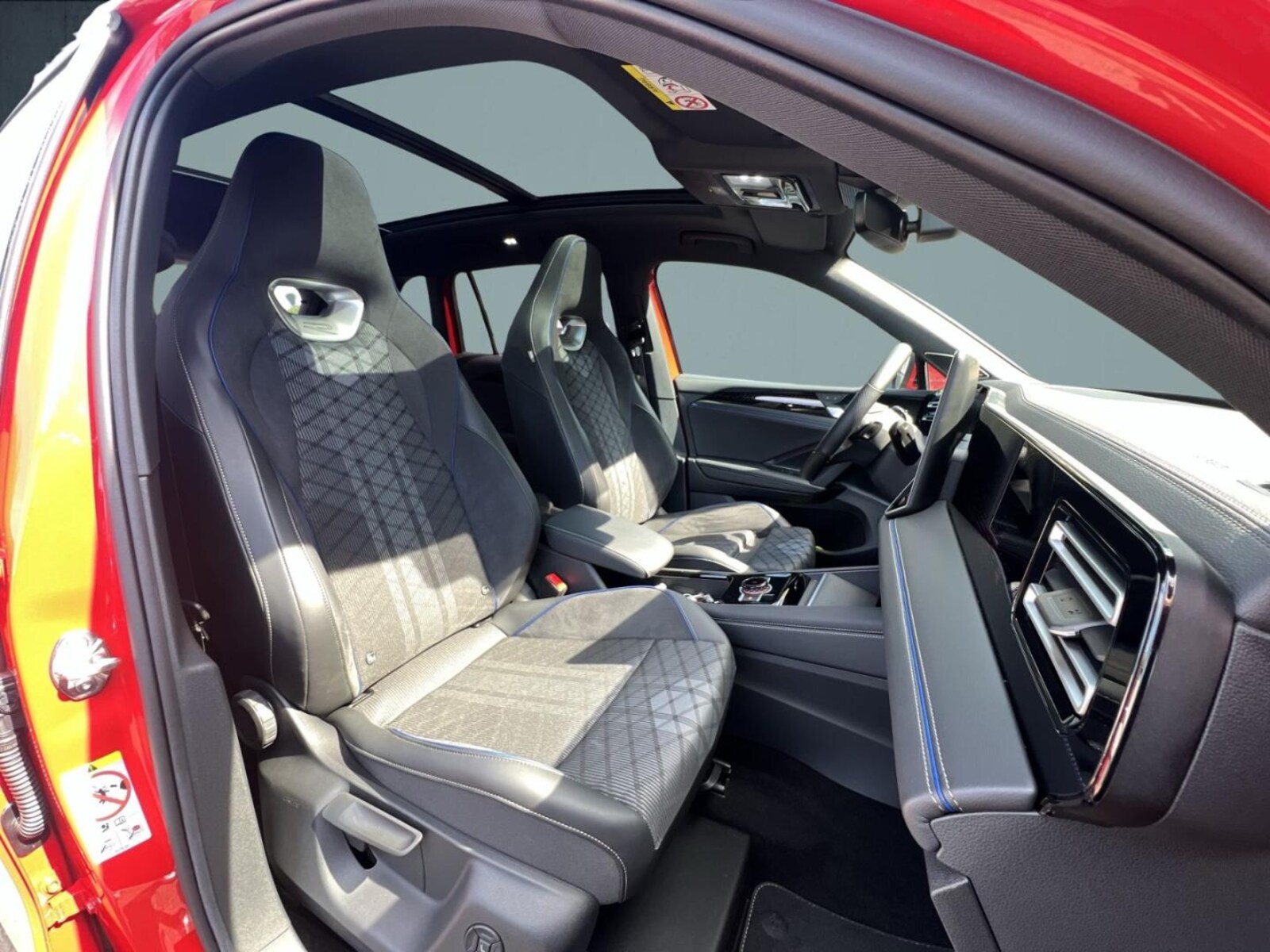 Volkswagen Tiguan – Bild 17