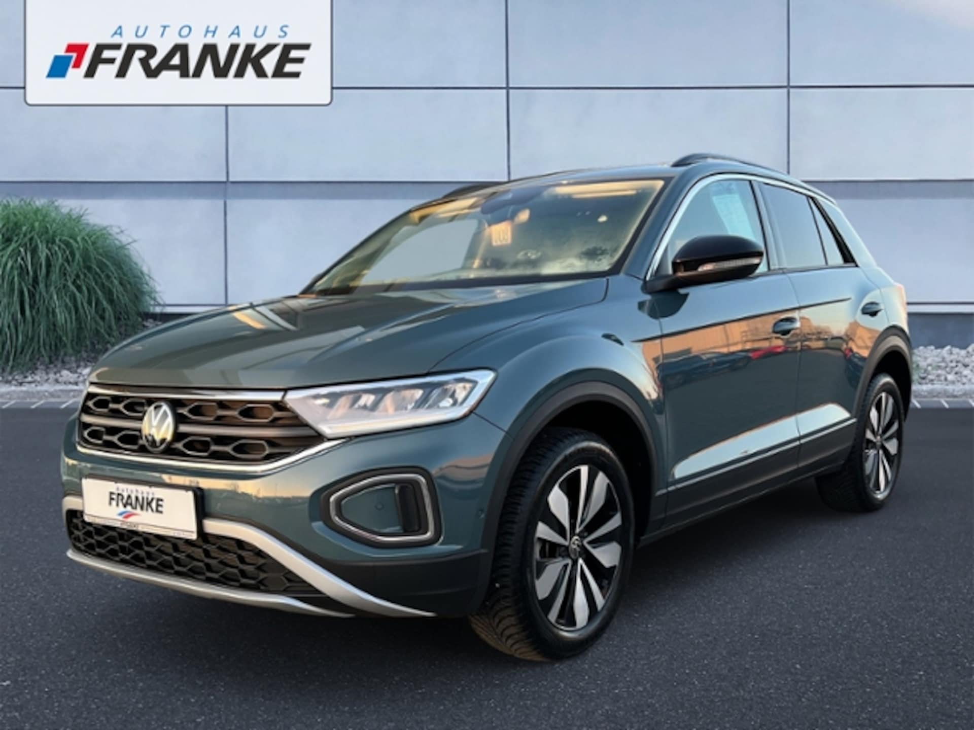 Volkswagen T-Roc Life