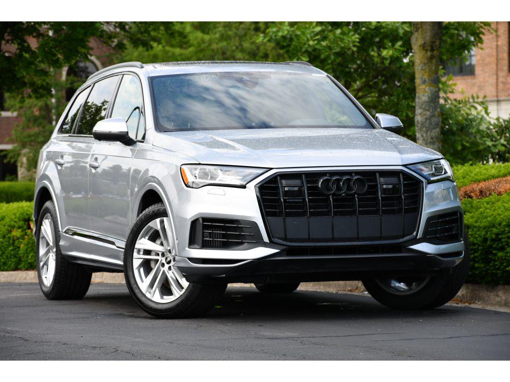 2022 Audi Q7 55 Premium Plus quattro Tiptronic's photo