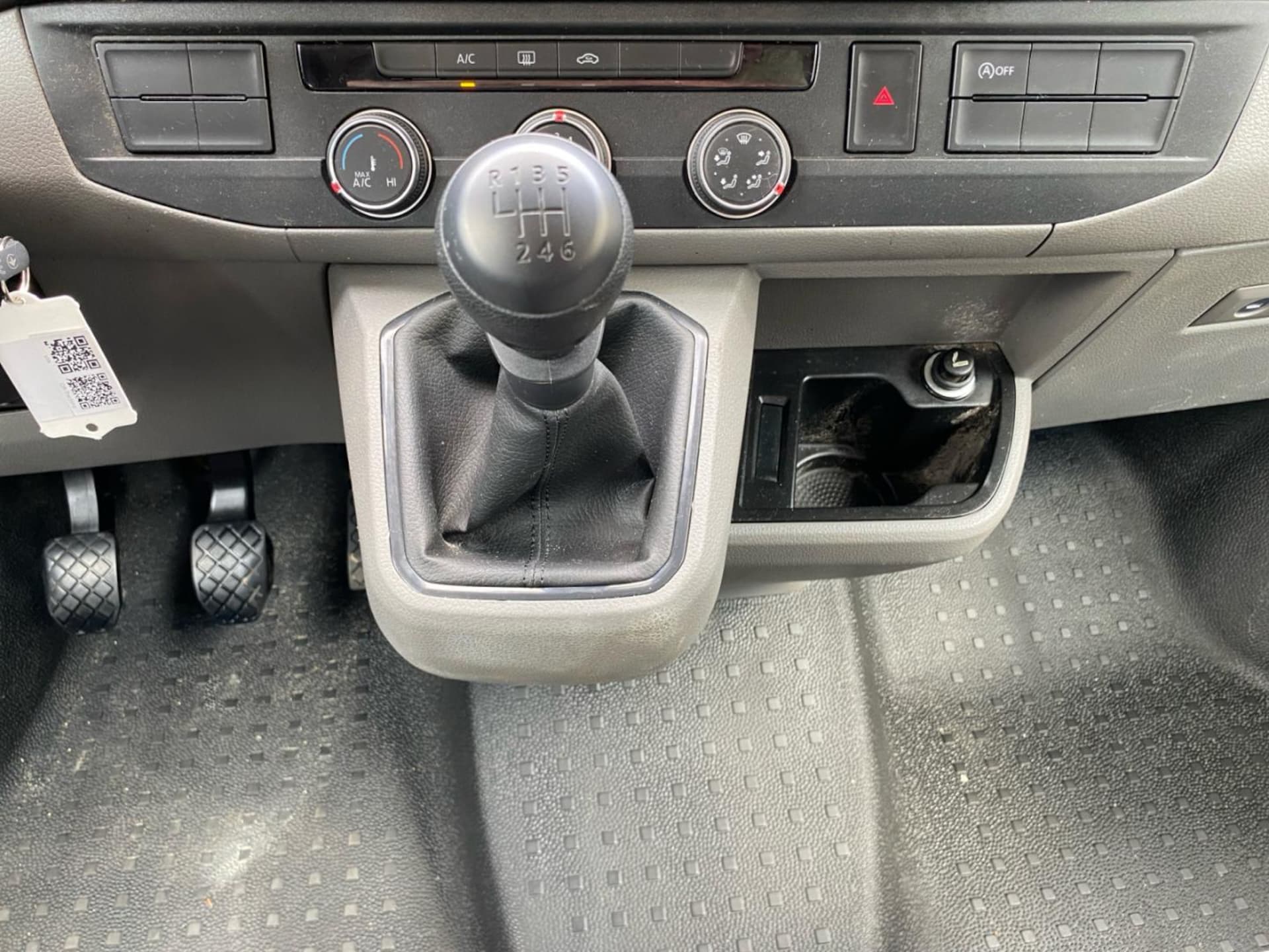 Volkswagen T6.1 Transporter Pritschenwagen Doppelkabine