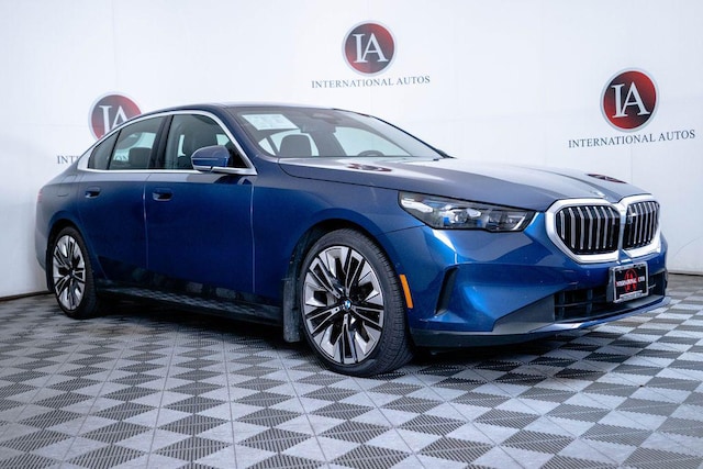 2025 BMW