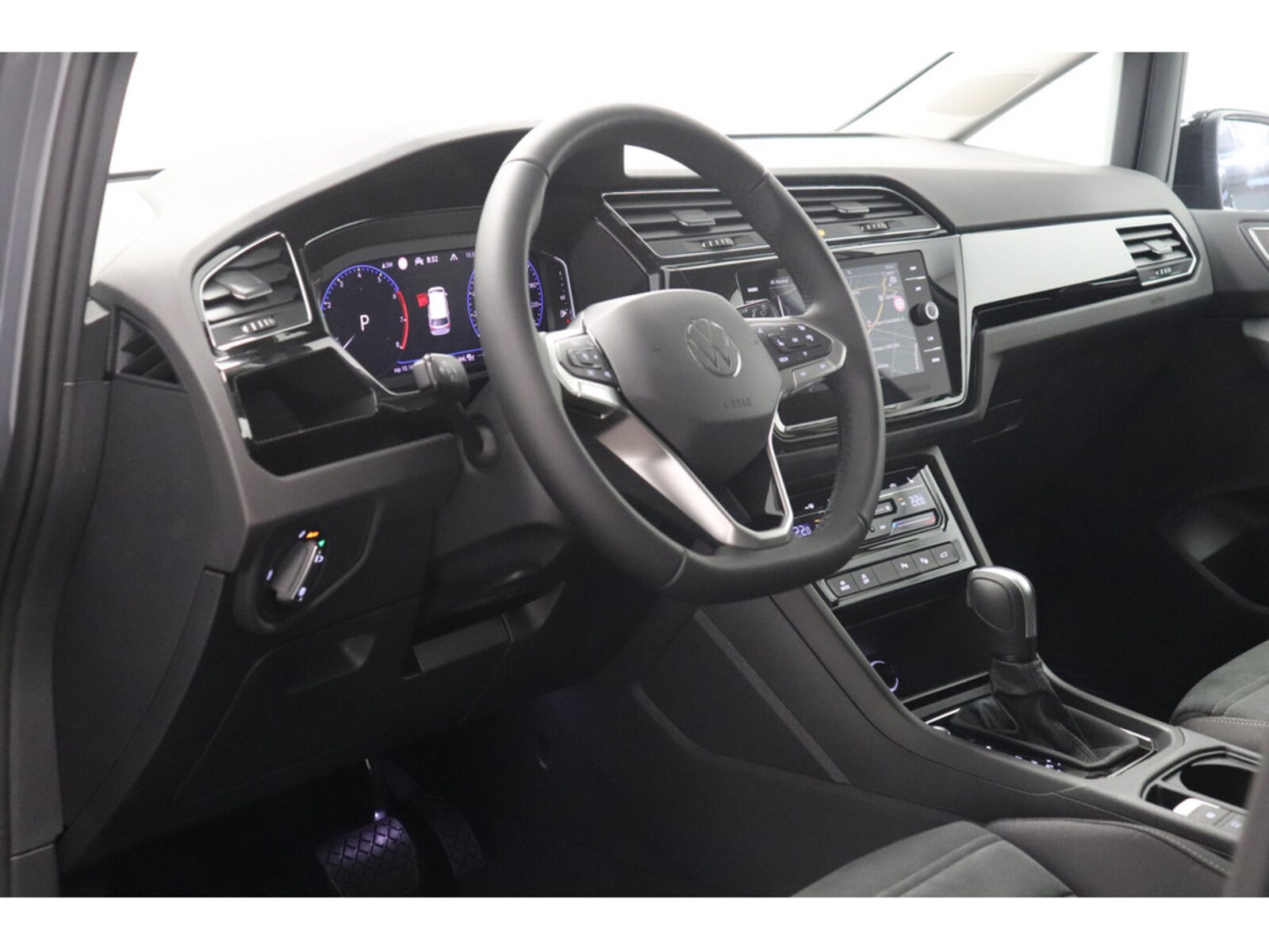 Volkswagen Touran – Bild 12