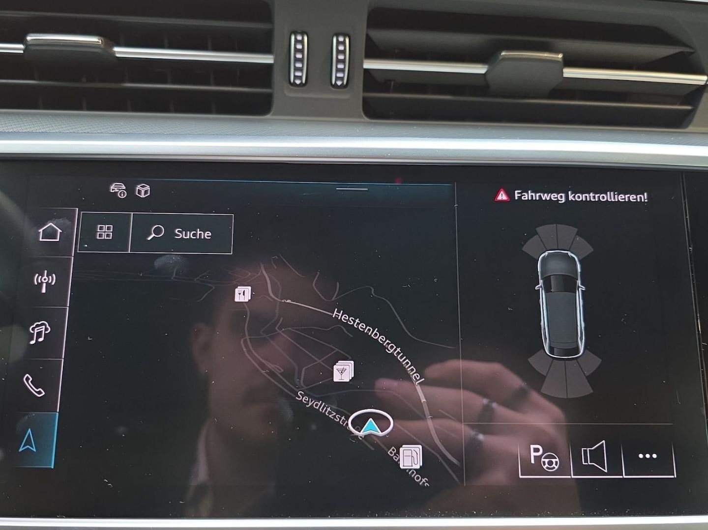 Bild über Audi A6 Avant advanced 45 TDI quattro S tronic - für weitere Informationen kontaktieren Sie den Audi Partner