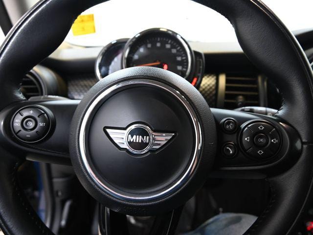 2018 MINI