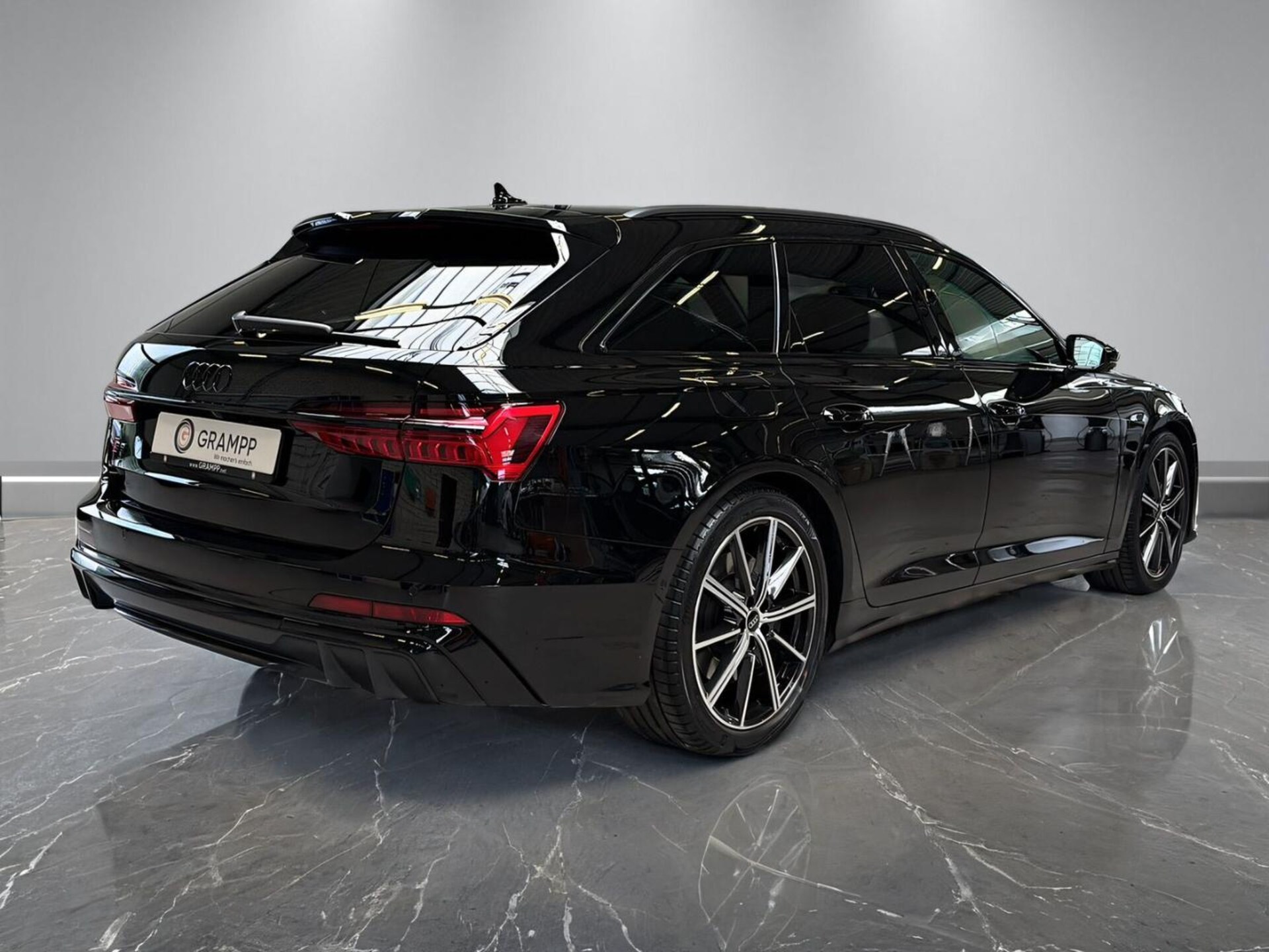 Audi S6 Avant