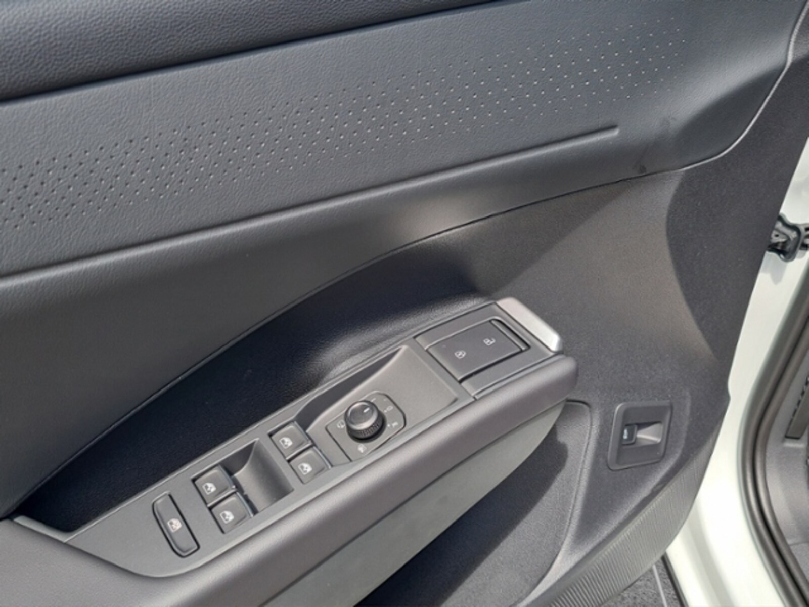 Volkswagen T-Roc – Bild 11
