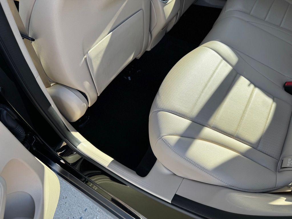 2019 Mercedes-Benz GLC GLC300 - Photo 49