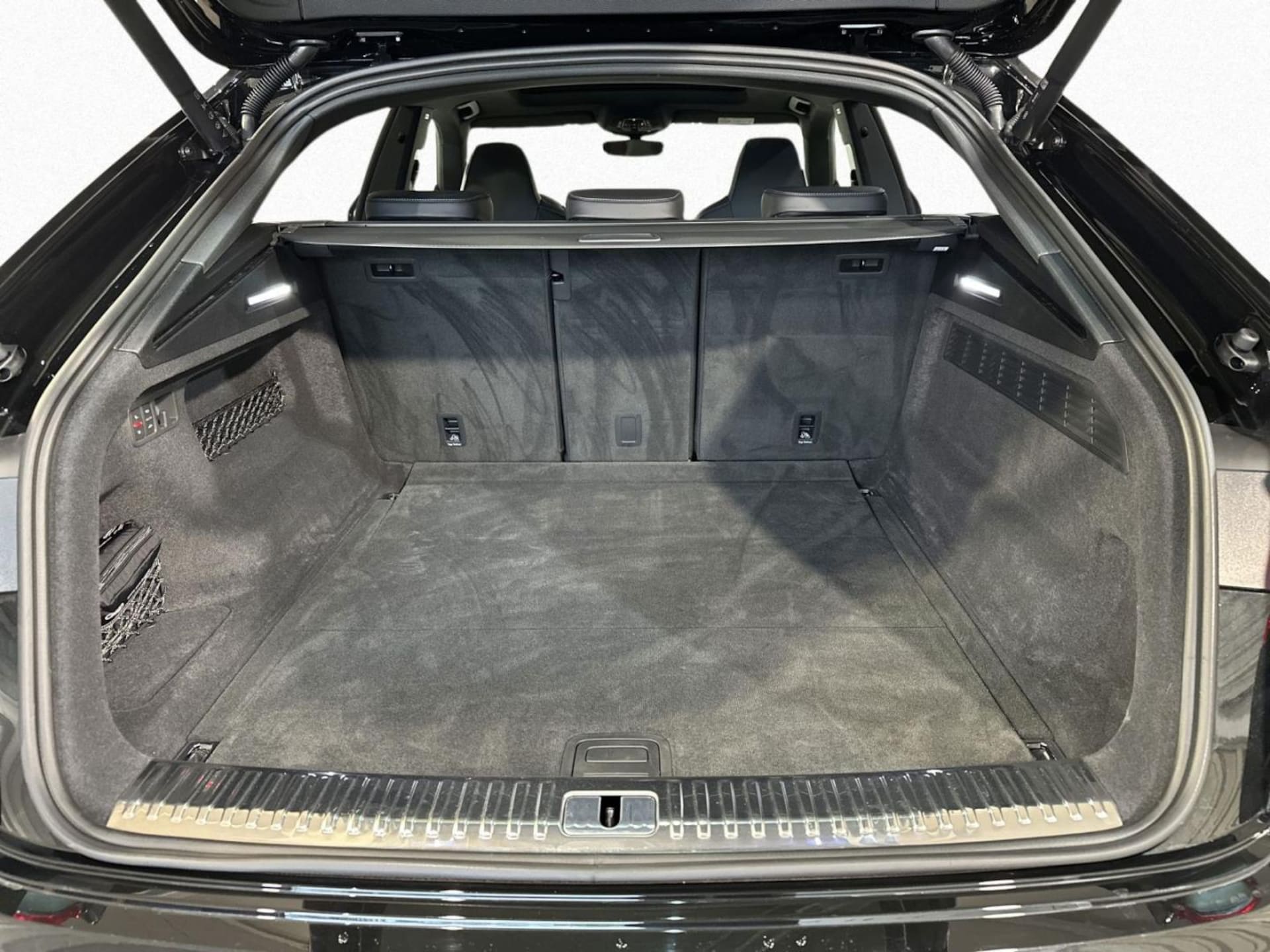 Audi Q8 SUV