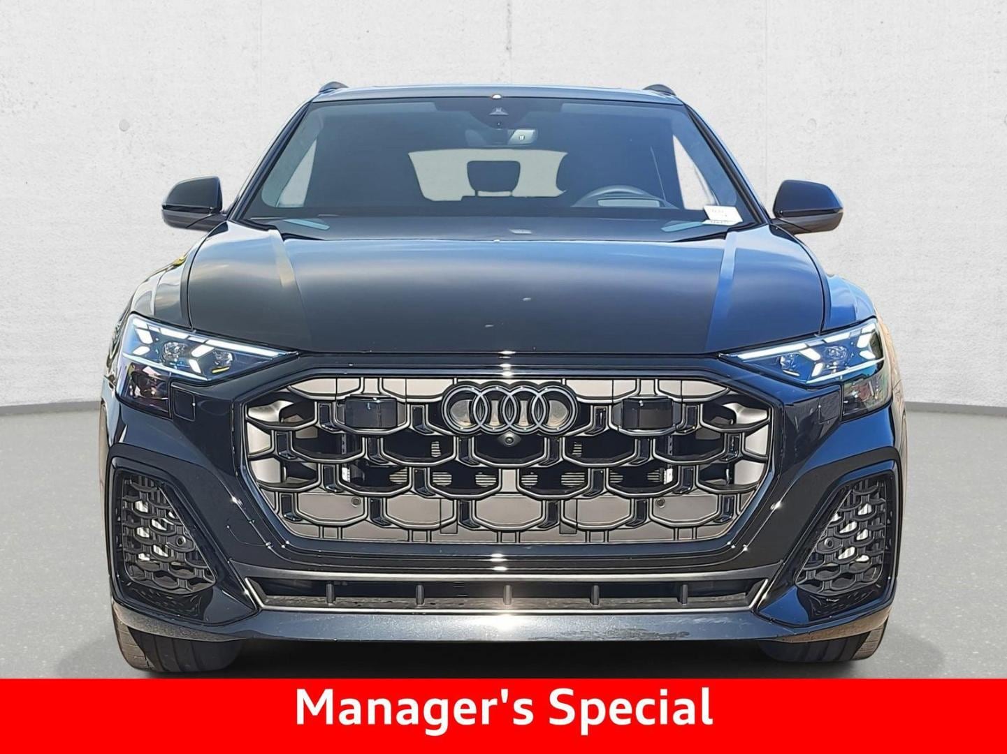 2026 Audi SQ8 Prestige - Photo 2