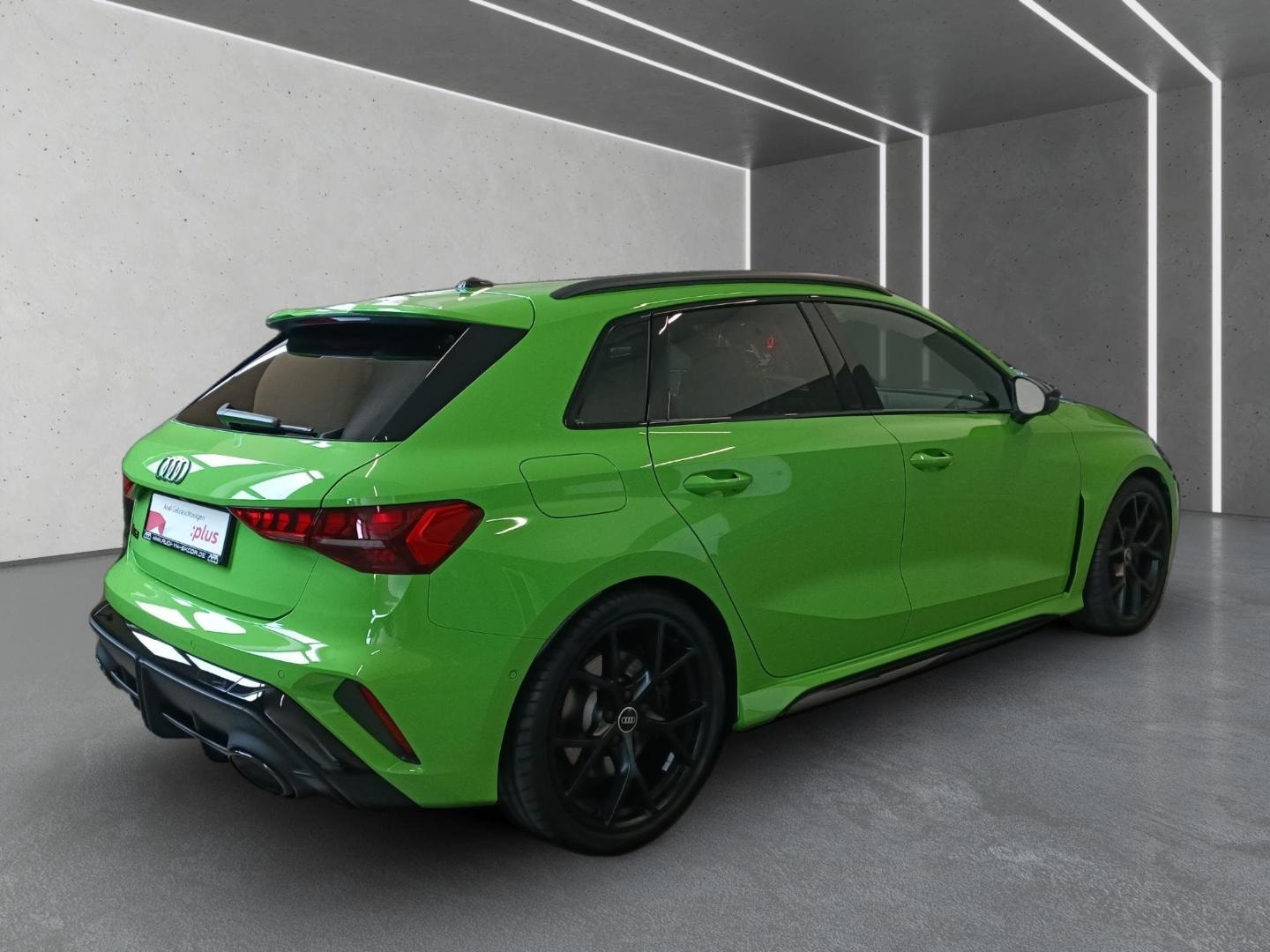 Bild über Audi RS 3 Sportback TFSI quattro 294 kW S tronic - für weitere Informationen kontaktieren Sie den Audi Partner