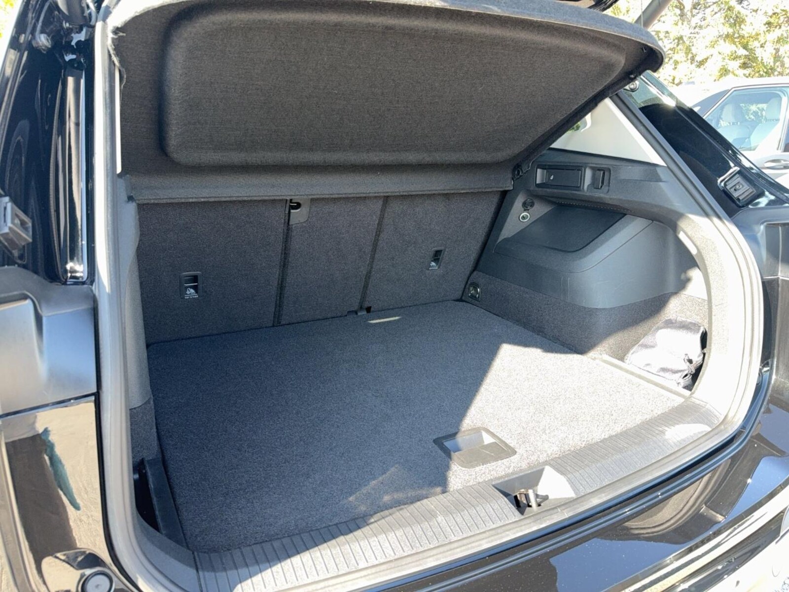 Volkswagen Tiguan – Bild 16