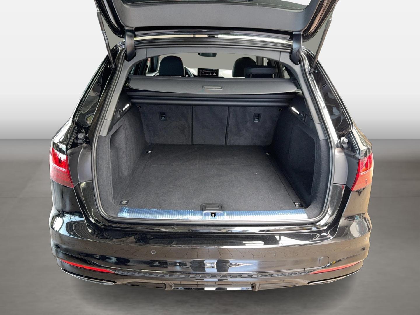 Image about Audi A4 Avant S line 40 TDI quattro S tronic