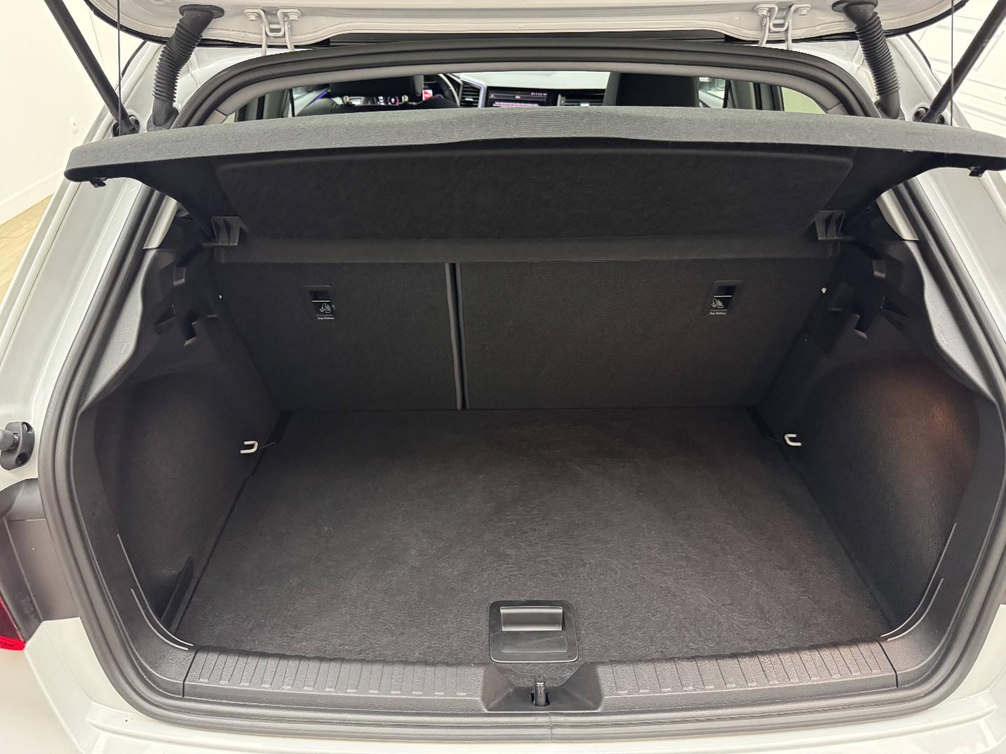 Image about Audi A1 allstreet Design Luxe 30 TFSI 81 kW (110 ch) S tronic