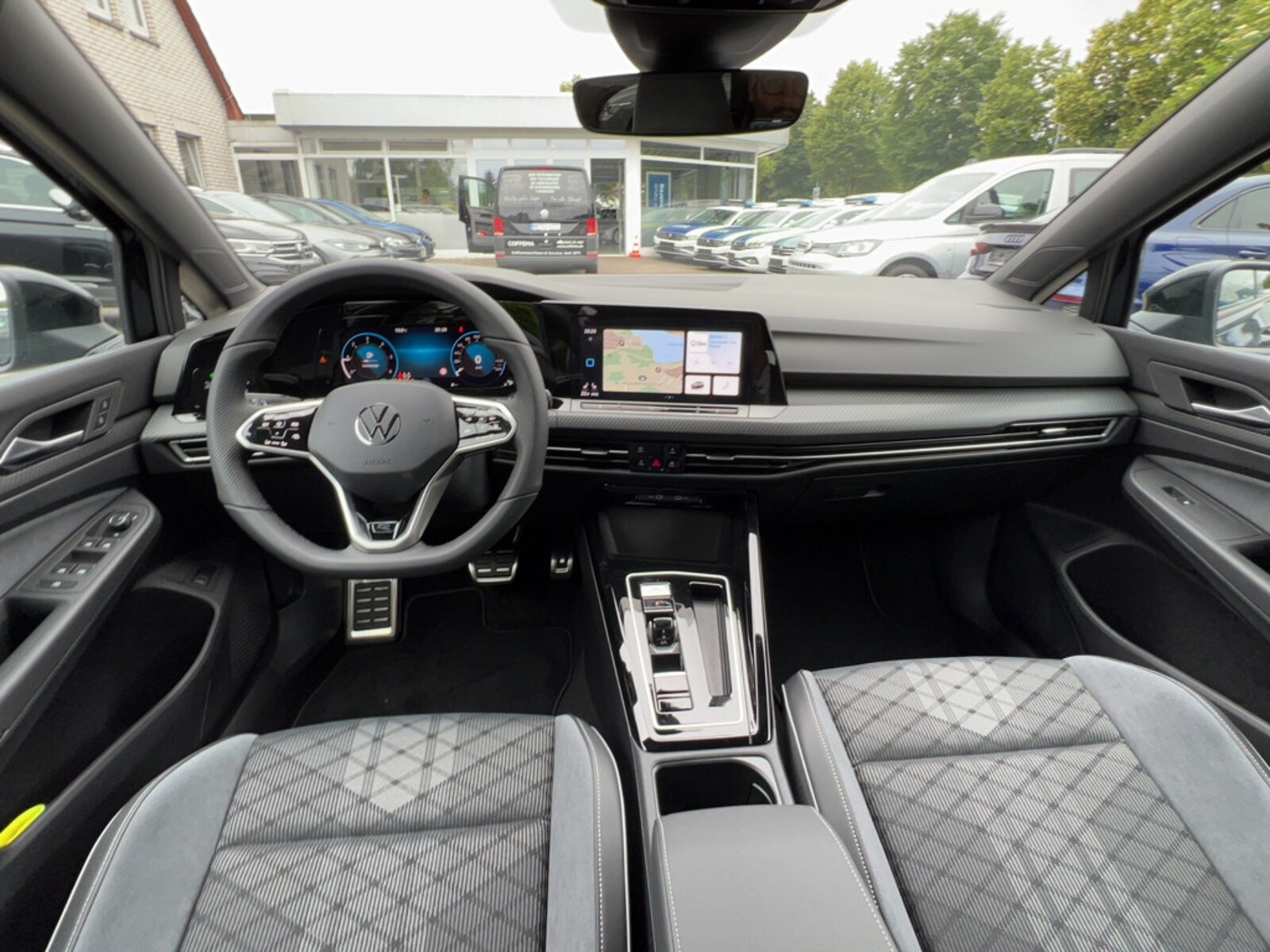 Volkswagen Golf Variant – Bild 14