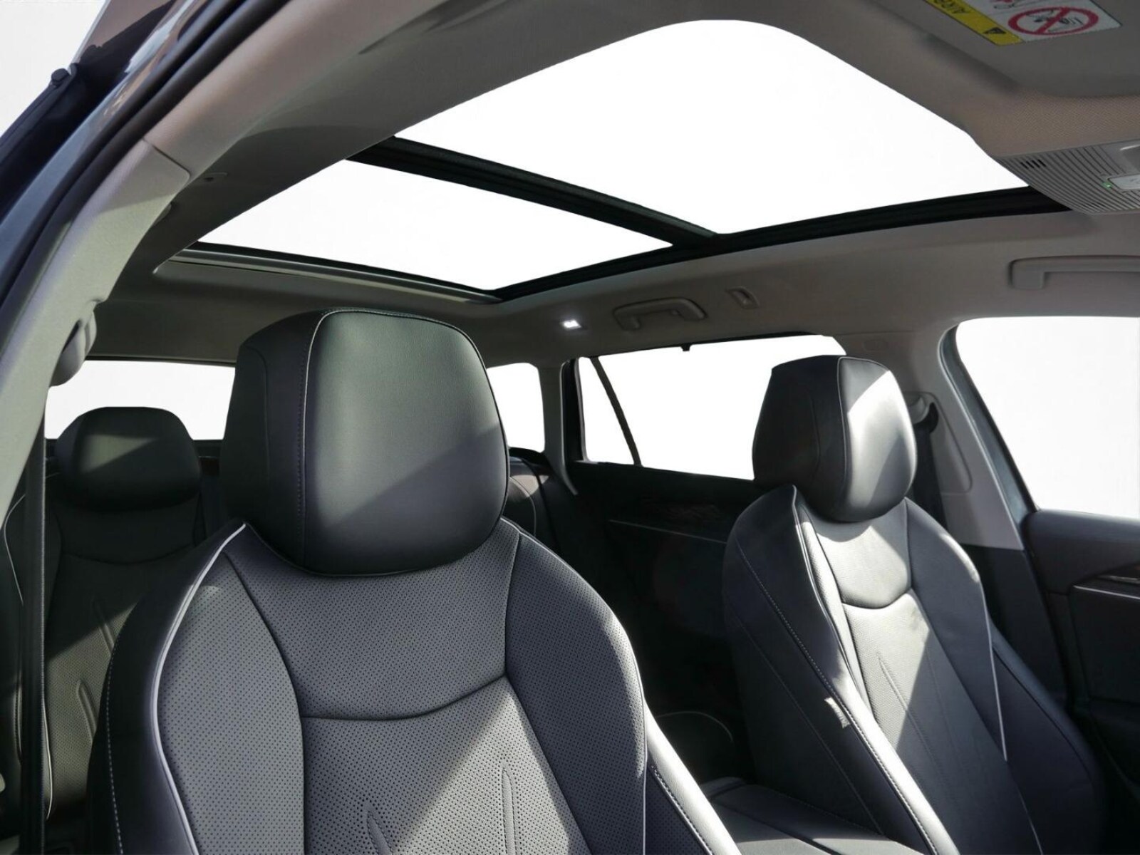Volkswagen Passat – Bild 10