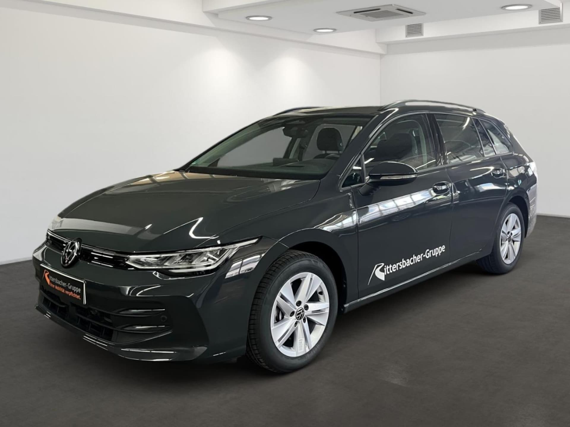 Volkswagen Golf Variant Life