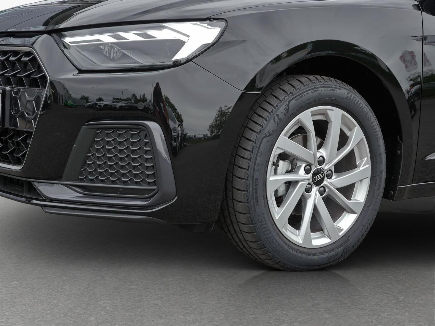 Bild über Audi A1 Sportback advanced 25 TFSI Schaltgetriebe - für weitere Informationen kontaktieren Sie den Audi Partner