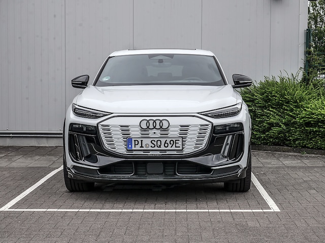 Image about Audi SQ6 Sportback e-tron e-tron