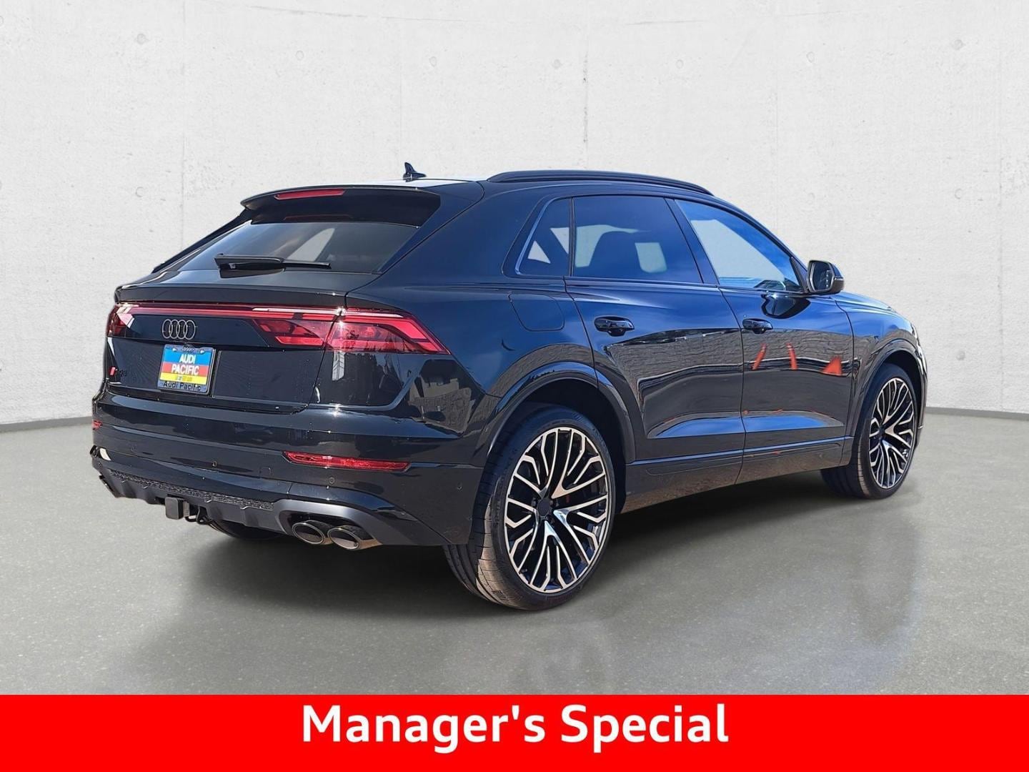 2026 Audi SQ8 Prestige - Photo 5