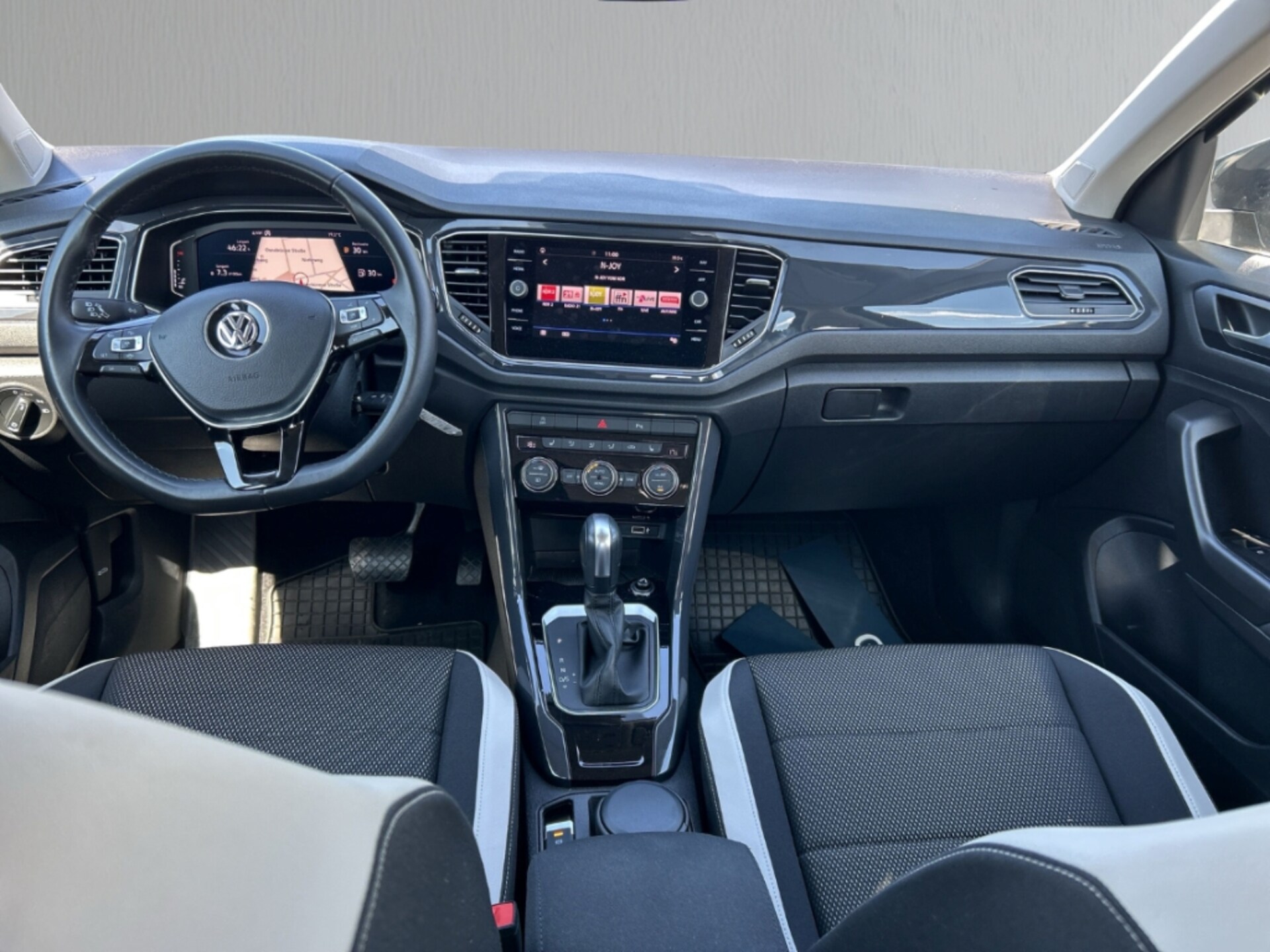 Volkswagen T-Roc Sport
