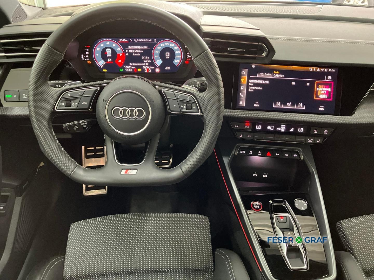 Bild über Audi S3 Limousine TFSI quattro S tronic - für weitere Informationen kontaktieren Sie den Audi Partner
