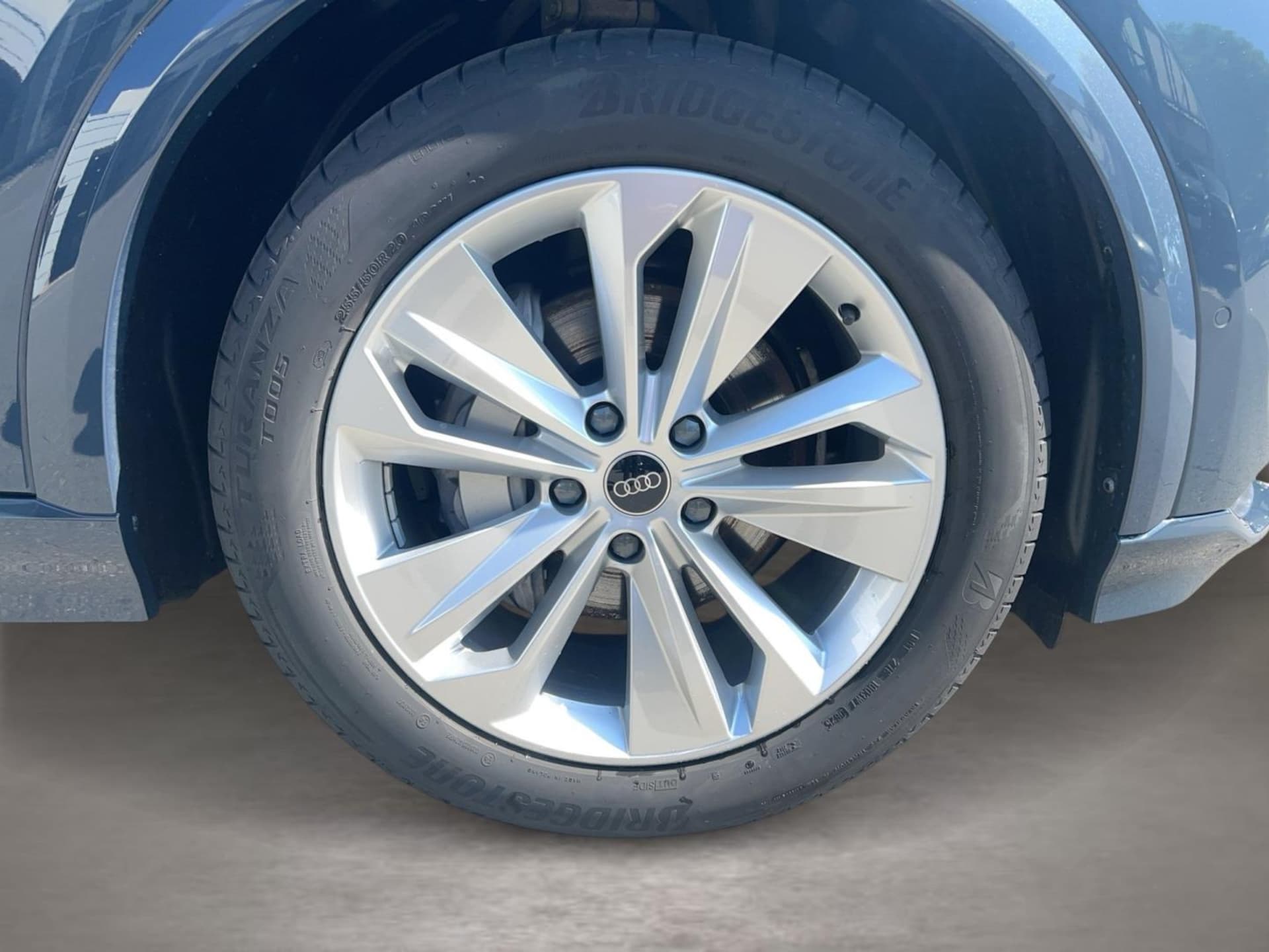 Audi Q6 SUV e-tron