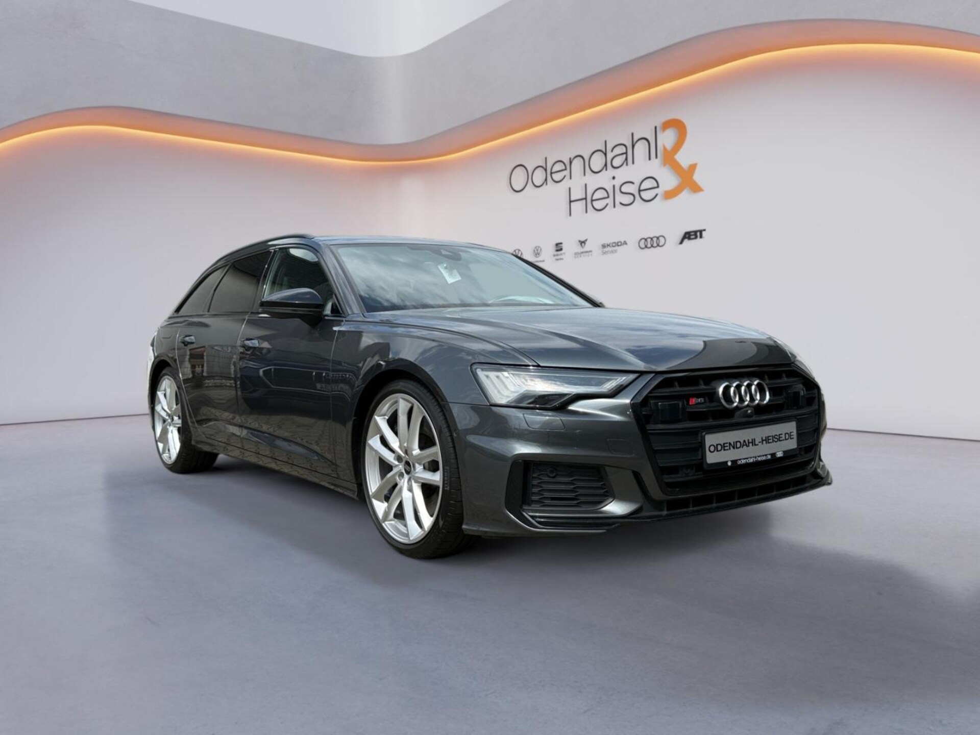 Audi S6 Avant