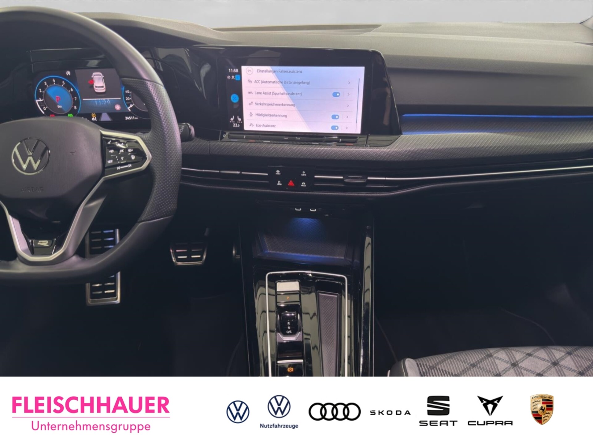 Volkswagen Golf R-Line
