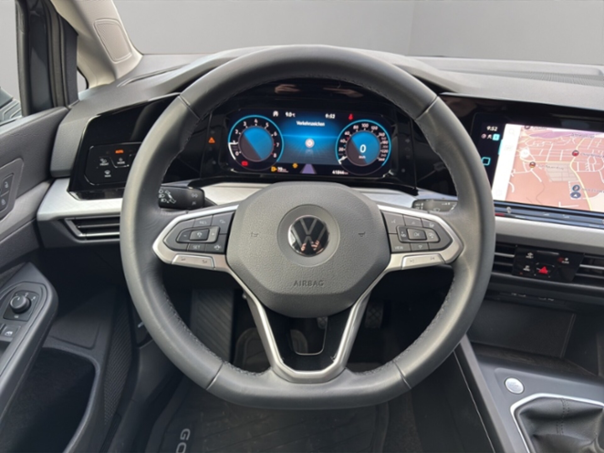Volkswagen Golf Life